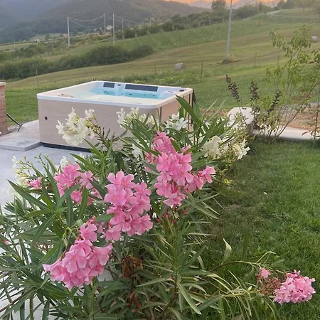 Κατάλυμα σε φάρμα Cergallina *